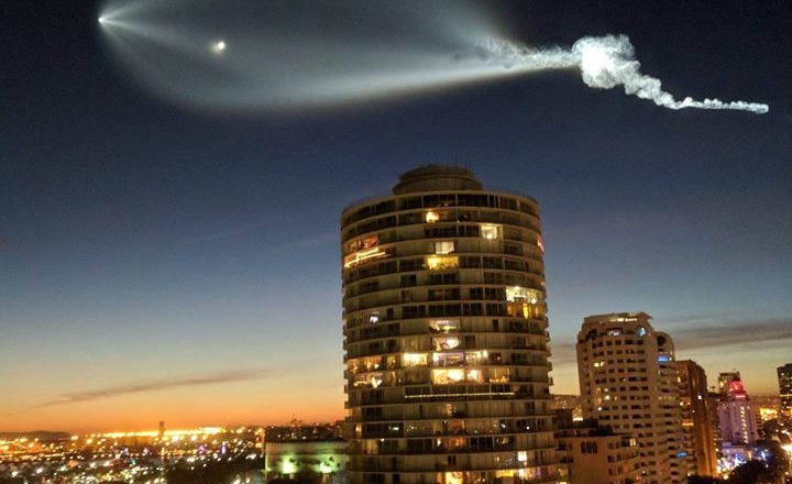 Luz estranha foi vista no céu da Califórnia nesta sexta-feira