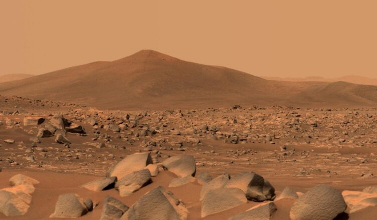Rochas brancas em Marte